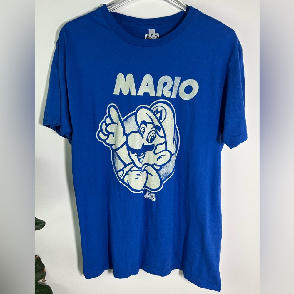 ZUNI SPORTSWEAR NINTENDO Super Mario Bros Graphic Tee